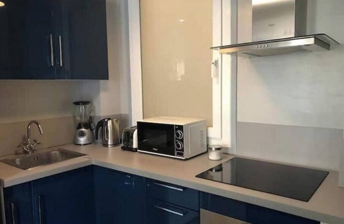 2nd Arrondissement Apartment | Spacious, recently renovated apartment near the Louvre