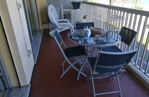 Menton Apartment | Spacious Seafront Apartment With Stunning View