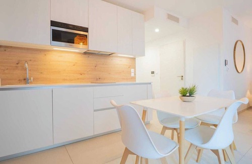 Saint-Tropez City Centre Apartment | Spacious studio a/c 2P - Place des Lices