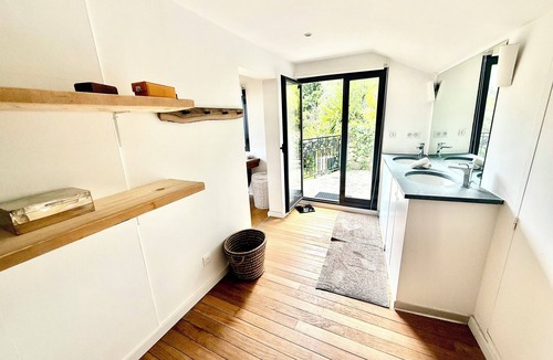 Menton Villa | Spectacular4-bedroom Villa- Private Pool, Sea Views and TropicalGardens.