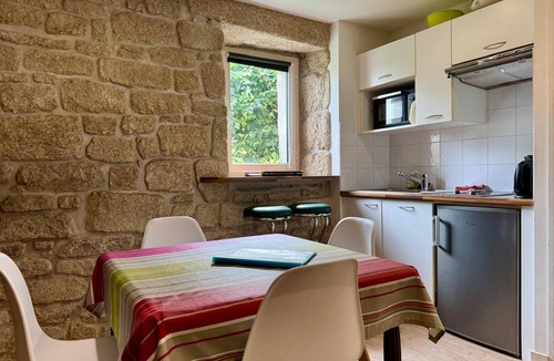 Saint-Marine House | Ste Marine T2 with Private Terrace & Port View, Authentic Breton Stay