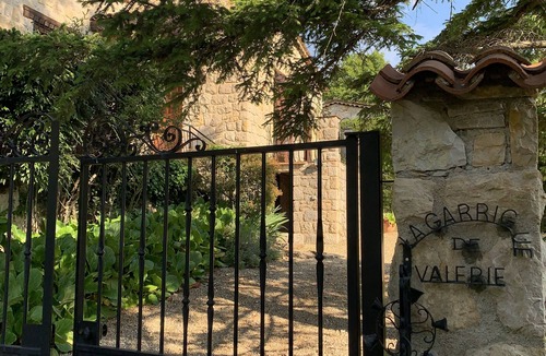 Cipieres House | Stone house: garden & mountain view