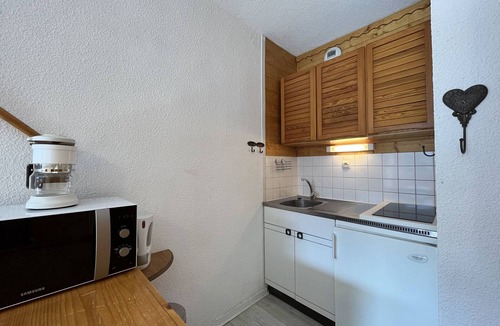 Plan Peisey Apartment | Studio for 4 with Balcony in Plan Peisey