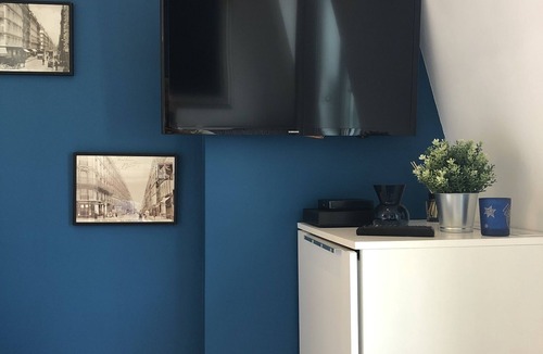 Batignolles Apartment | Studio 10 m2 - Coeur Batignolles - Near Champs Elysées & Montmartre