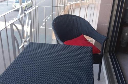 Les Sables d'Olonne Apartment | Studio Alcôve - Face au Chenal, 50m Plage/Port, 700m Centre-Ville, Capacité 3 pers., Confort Moderne - FR-1-331-202
