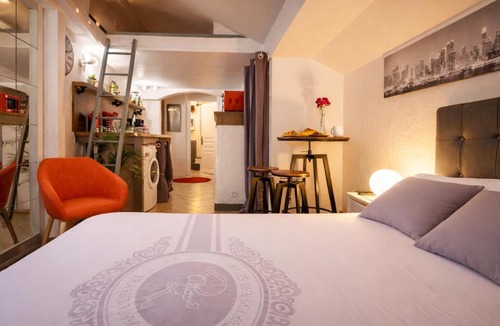 Albertville Apartment | Studio atypique, CLIMATISATION, Lit 160 x 200, Netflix, parking, 500m centre - Gîtes La Tarine - LABEL GÎTE DE FRANCE