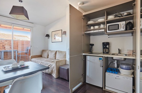 Saint - Aubin - Dupuy Apartment | Studio avec balcon à quelques min du centre