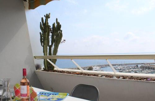 Villeneuve Loubet Beach Apartment | Studio cosy climatisé avec vue mer - 4 couchages, Villeneuve-Loubet Plage - FR-1-252A-17