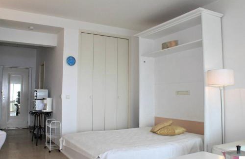 Villeneuve Loubet Beach Apartment | Studio cosy climatisé avec vue mer - 4 couchages, Villeneuve-Loubet Plage - FR-1-252A-17