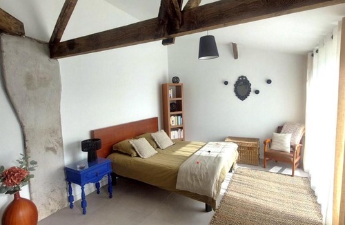 Saint-Medard Apartment | Studio du domaine équestre B & G