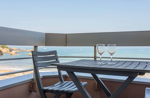 Biarritz Apartment | Studio Helder, vue mer - Welkeys