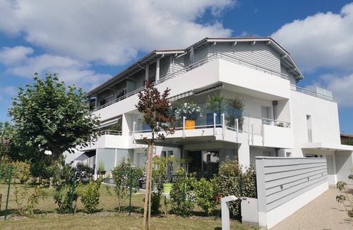 Anglet Apartment | Studio in luxury residence with garden 10 minutes from Biarritz and beaches