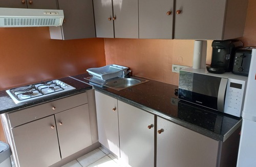 Bazougers Apartment | Studio in the countryside 15 min from Laval