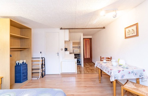Saint-Genies Apartment | Studio La Résidence du Vieux Four with Shared Pool Near Sarlat