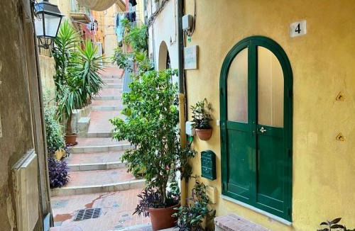 Old Town Apartment | Studio-Menton vieille ville