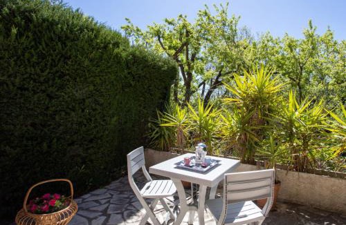 Bastide Giraud Apartment | Studio Montfleuri by Interhome