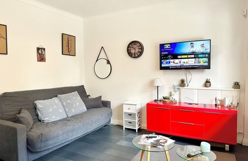 Carnot Apartment | Studio near Palais des Festivals, Forville market
