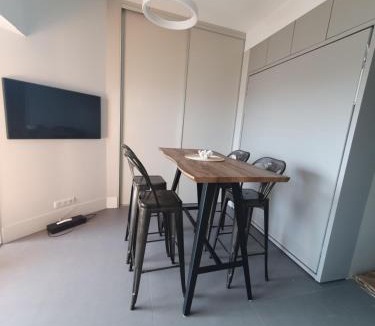 Le Trayas Apartment | studio un blacon sur la mer