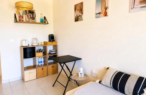 Le Dramont Apartment | Studio village vacances