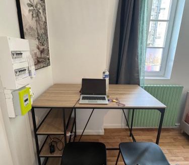 Mayenne Apartment | Studio Voyage - Proche centre ville