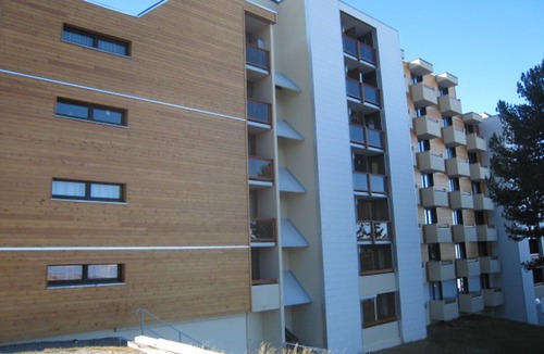 Chamrousse Apartment | Studio with balcony on 7th floor, practical amenities