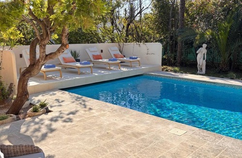 Valbonne Villa | Stunning 5 bedroom villa in Valbonne with pool, 4 mins walk to Valbonne village