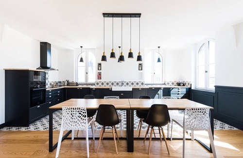 Libourne Apartment | Stunning loft 5 minutes from Saint-Émilion