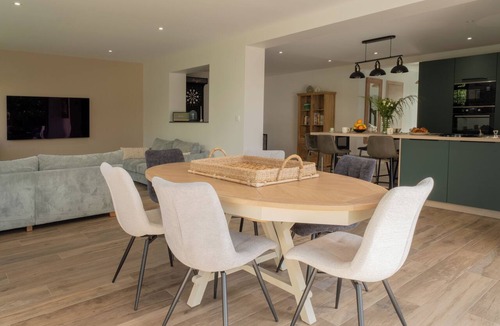 Le Pouliguen House | Stunning, Renovated Family Villa in Le Pouliguen
