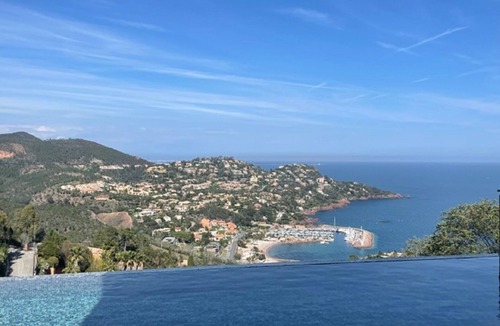 Espero-Pax Villa | STUNNING VIEW VILLA❤️NEAR CANNES❤️6 Bdr 12 P