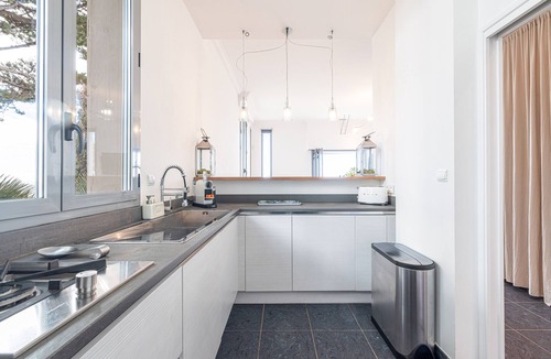 Menton Condo | Sublime sea view house