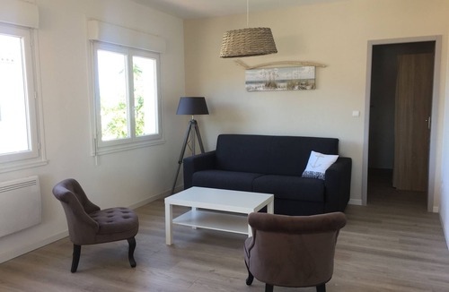 Arvert Apartment | Suite* in charming 19th century residence with park and heated swimming pool