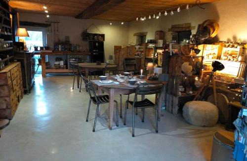 Genouillac House | Suites de Campagne Les Eydieux, petits déjeuners inclus