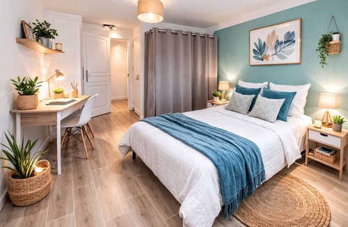 Cannes La Bocca Bed & Breakfast | 🏆 [SUMMER IN CANNES 2026] Brand-new 3-bedroom apartment available – sleeps 6 – DOWNTOWN