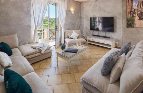 Le Tignet Villa | Sunlight Properties - Villa Olea - 5 bedrooms with pool
