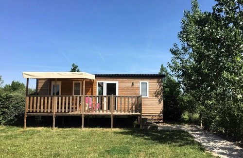 Seillac House | Super Cordelia - 3 bedrooms with shutters - Air conditioning - Semi-covered terrace sleeps 6