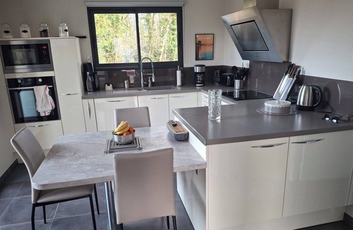Chasteaux House | Superb contemporary villa portes Perigord 160m2, air-conditioned, swimming pool, lake 2500m away.
