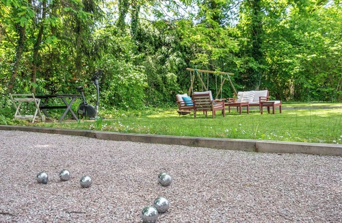 Sciez Villa | Superb Leman-side property with private swimming pool & tennis court