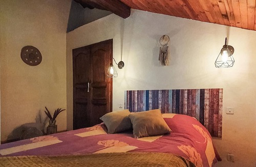 Urcuray House | Surrounded by green countryside, this beautiful Basque house with swimming pool welcomes you.
