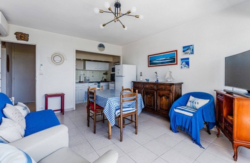 Biscarrosse Plage Apartment | T2 Apartment with Ocean View and Parking in Biscarrosse