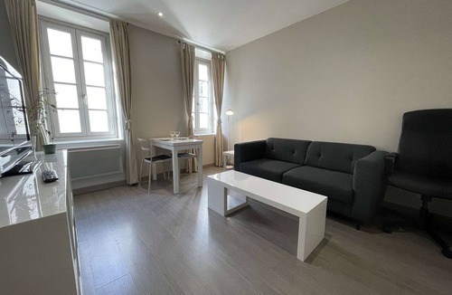 La Rochelle City Centre Apartment | T2 Flat for 2 people in central La Rochelle