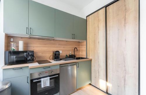 La Castellane Apartment | T2 rénové - Rue Paradis - Centre Marseille & calme