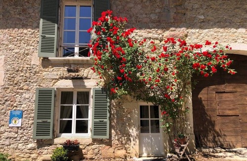 Montanges House | The Adonai Room - Triple Room