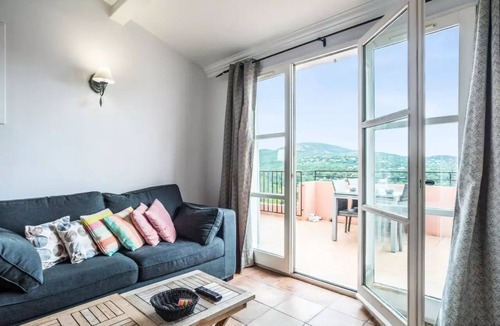 Les Restanques Apartment | The Bastides in the Restanques of the Gulf of St Tropez - maeva Home - 3-room bastide for 6 people with splendid sea view - Prestige - Super Home