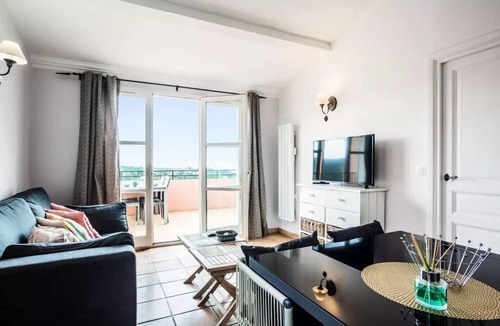 Les Restanques Apartment | The Bastides in the Restanques of the Gulf of St Tropez - maeva Home - 3-room bastide for 6 people with splendid sea view - Prestige - Super Home