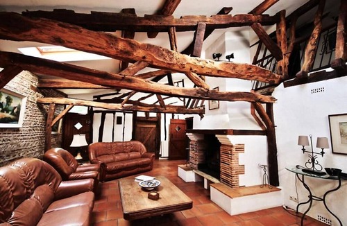 Le Fleix House | The four Oaks rural holiday