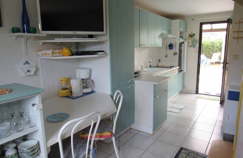 Piriac-sur-Mer Cabin | THREE SEASONS: SUMMER Pavilion any comfort for 2 to 4 people, W. E., or +