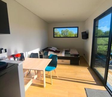 Sevremont Apartment | Tiny House, 12mn du Parc, Terrasse & Clim