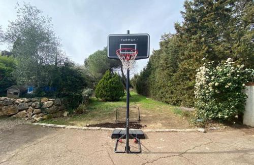 Valbonne Villa | Très grande Villa pour 1 famille ou plusieurs.
