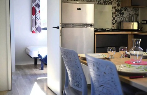Sadirac House | Tribu 6-Room Mobile Home for 10 People, Air-Conditioned + TV, 3 Bathrooms