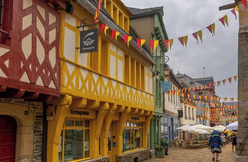 Josselin House | Typical house in the medieval quarter of Josselin